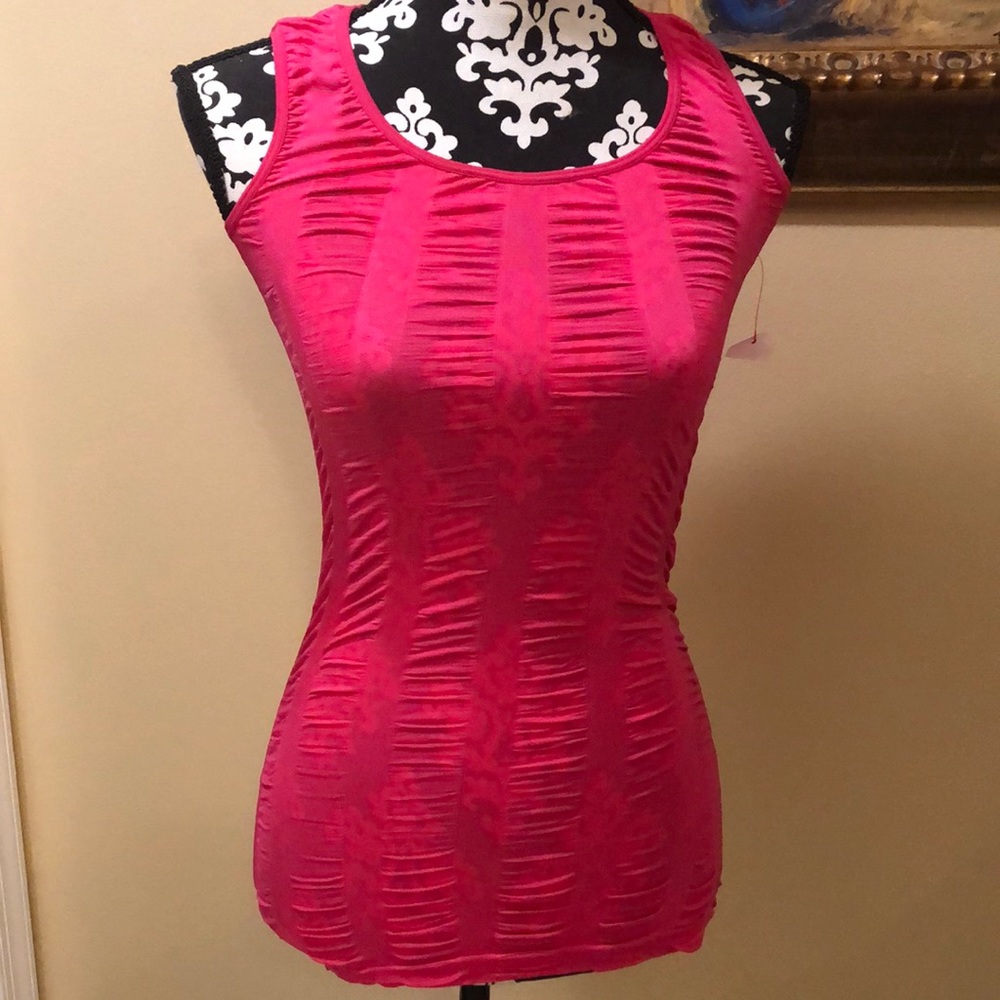 🆕💄Hot pink Stretchy puckered vertical stripe stretch tank camisole top